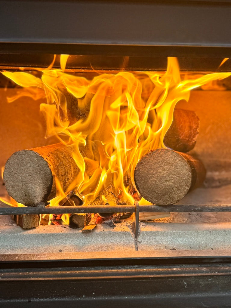 Round Hardwood Heat Logs – Premium Briquettes - Product Addon