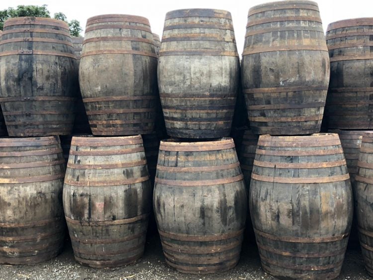 
                      
                        Oak Whiskey Barrels - Reclaimed in Different Sizes and Styles
                      
                    