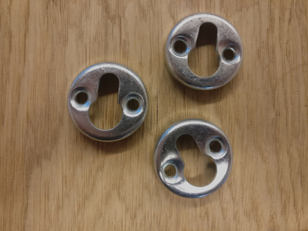 
                      
                        Keyhole Brackets - 30mm
                      
                    